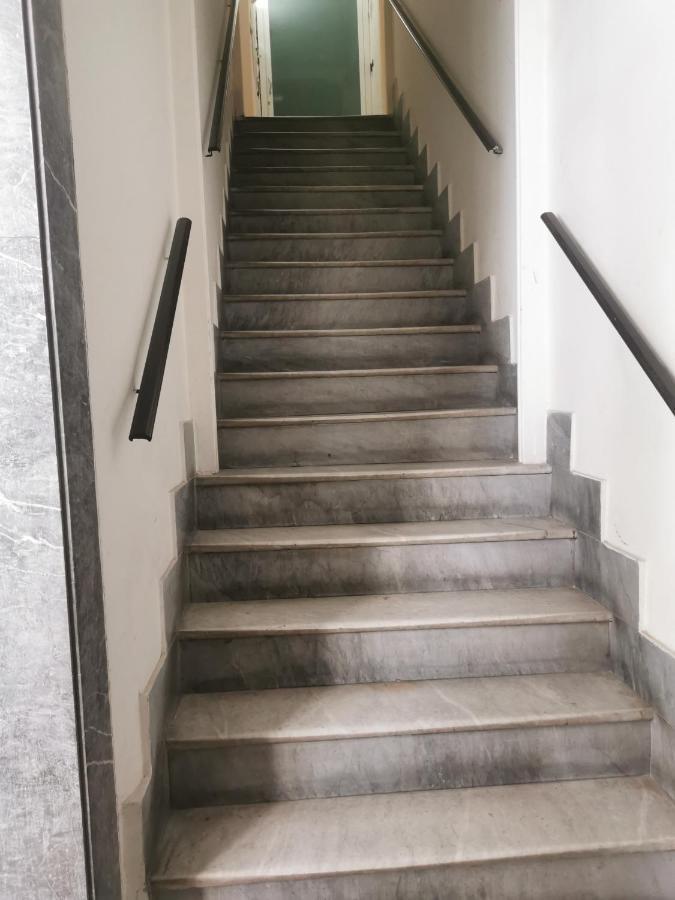 Napoli Centro Chiaia Apartment Exterior photo